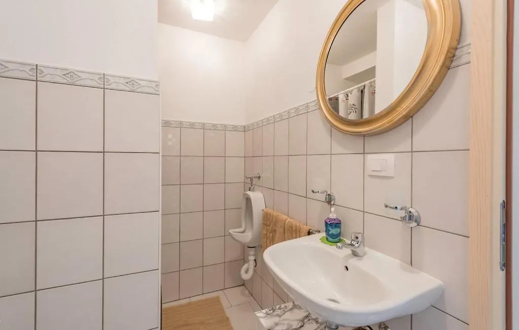 Apartman Aja Kastelir Apartment